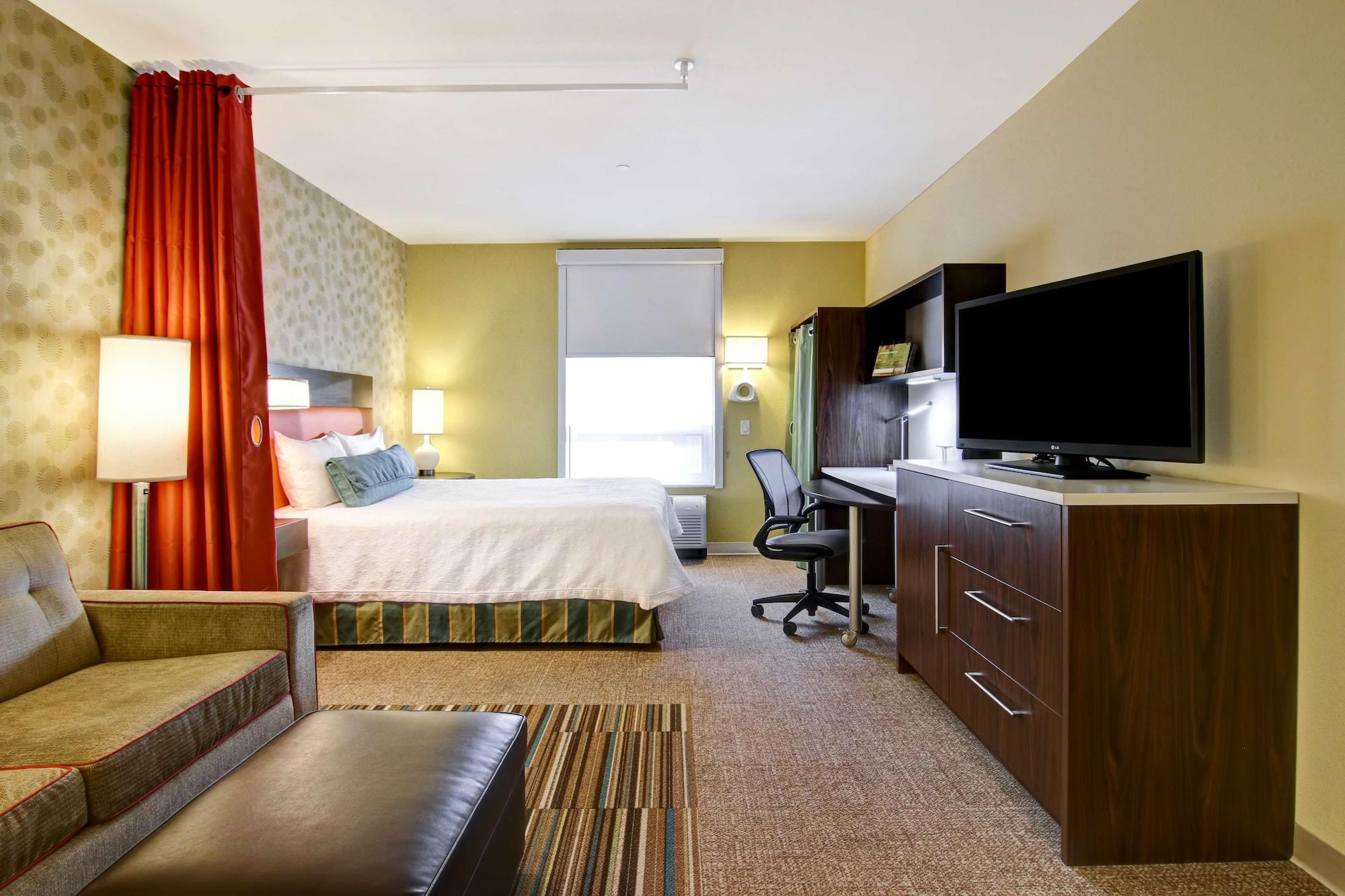 โฮมทู สวีตส์ บาย ฮิลตัน เวสต์ เอ็ดมอนตัน Hotel เอดมันตัน ภายนอก รูปภาพ