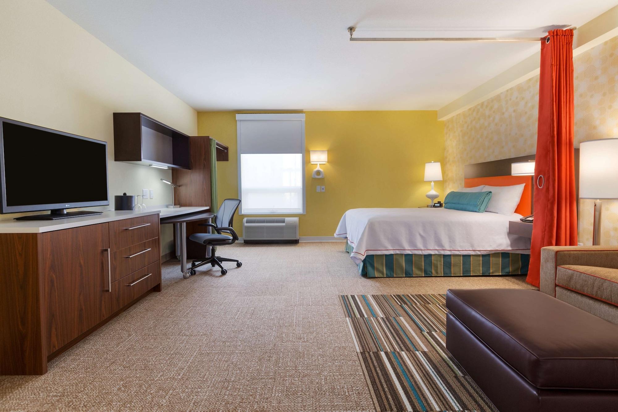 โฮมทู สวีตส์ บาย ฮิลตัน เวสต์ เอ็ดมอนตัน Hotel เอดมันตัน ภายนอก รูปภาพ